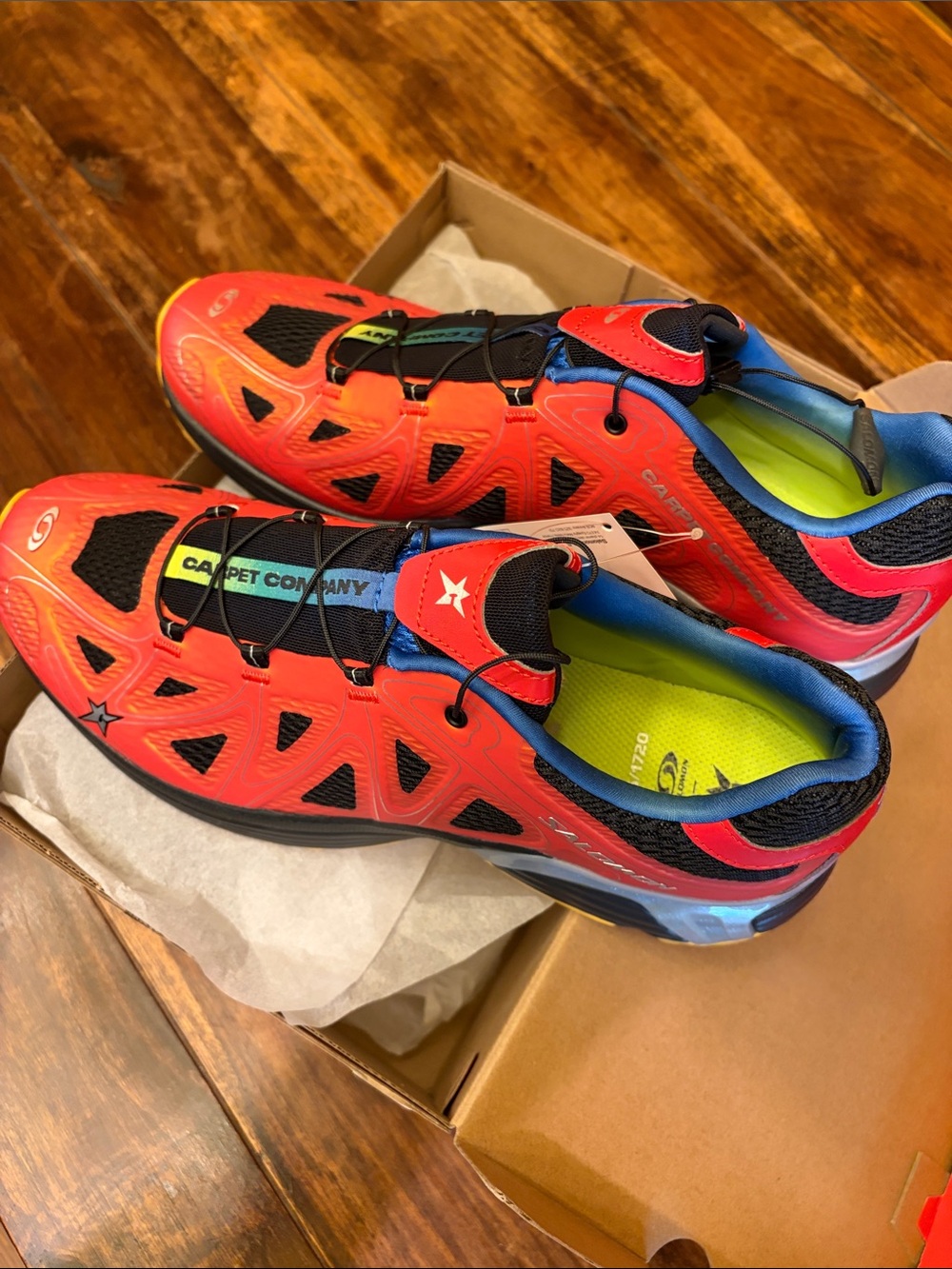 Limited edition collab between Salomon and Carpet Company. XT-Whisper Void. - Picture 2 of 5